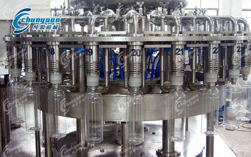 碳酸飲料灌裝機-3 碳酸飲料灌裝機-3